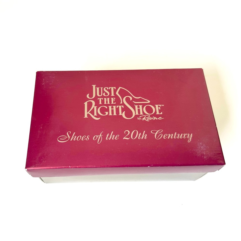 Just The Right Shoe Suffragette Miniature Shoe by Raine 25041 Signed COA NIB - Picture 3 of 3